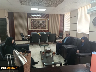 حضور رییس دانشگاه پیام نور شهرستان در پردیس زینبیه