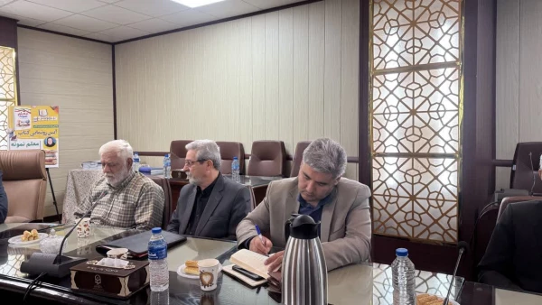 رونمایی ازکتاب معلم نمونه به مناسبت هفته مقام شامخ.معلم 7
