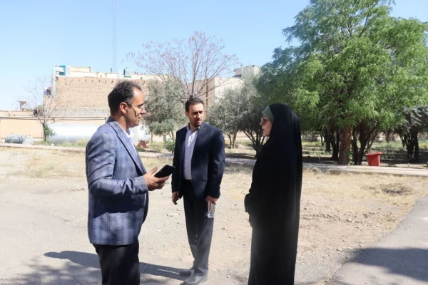  بازدید میدانی کمیته عمران دانشگاه فرهنگیان استان تهران از هر دو مجموعه پردیس زینبیه با هدف ارتقاء کمی و کیفی حوزه های آموزشی و رفاهی 
 2