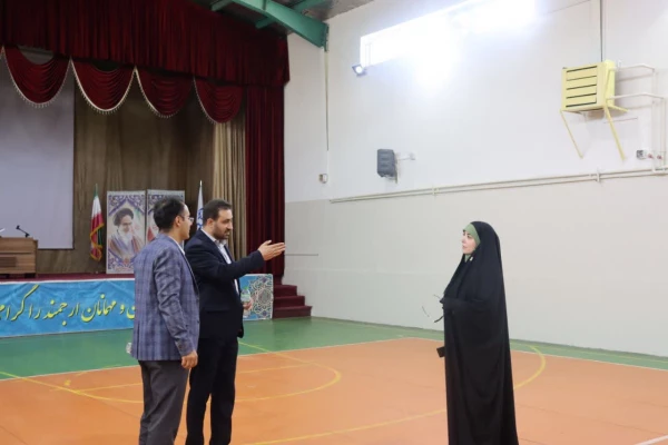  بازدید میدانی کمیته عمران دانشگاه فرهنگیان استان تهران از هر دو مجموعه پردیس زینبیه با هدف ارتقاء کمی و کیفی حوزه های آموزشی و رفاهی 
 5