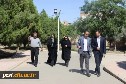  بازدید میدانی کمیته عمران دانشگاه فرهنگیان استان تهران از هر دو مجموعه پردیس زینبیه با هدف ارتقاء کمی و کیفی حوزه های آموزشی و رفاهی 
 9
