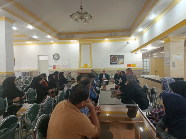 جلسه امور اداری و منابع انسانی پردیس زینبیه دانشگاه فرهنگیان با حضور کارکنان خدمات و شرکتی در حوزه های خدمات  2